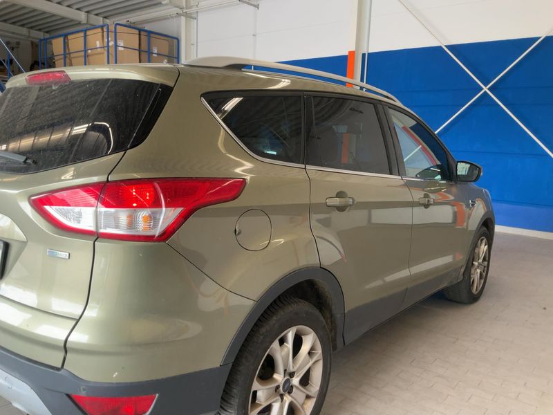 Ford Kuga 1.6 EcoBoost Titanium 2014 – снимка 8