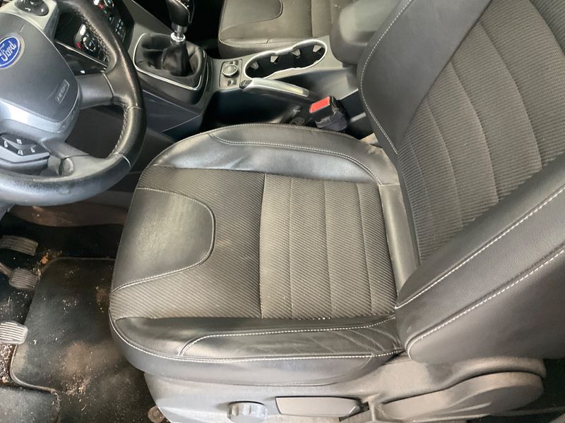 Ford Kuga 1.6 EcoBoost Titanium 2014 – снимка 26