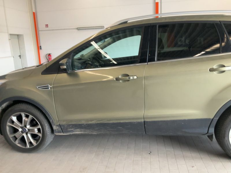 Ford Kuga 1.6 EcoBoost Titanium 2014 – снимка 4