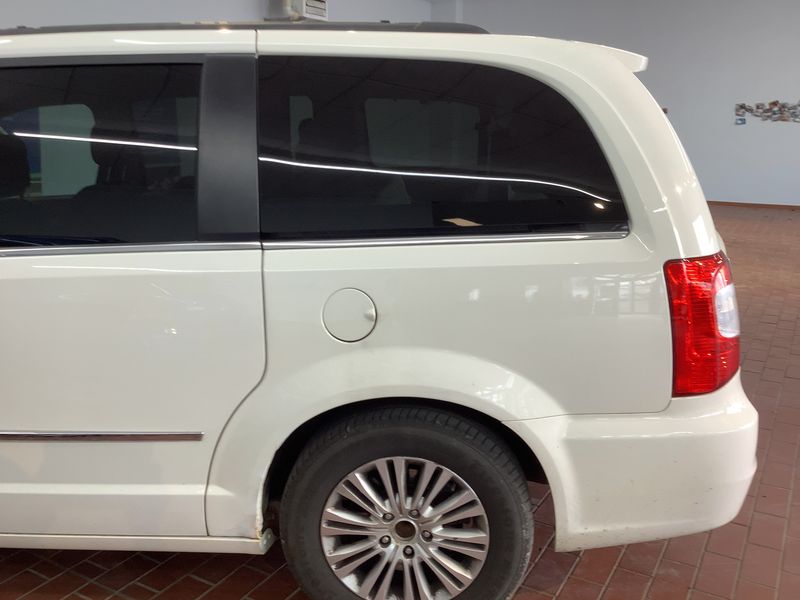Lancia Voyager 2.8 JTDM Gold 2012 – снимка 6