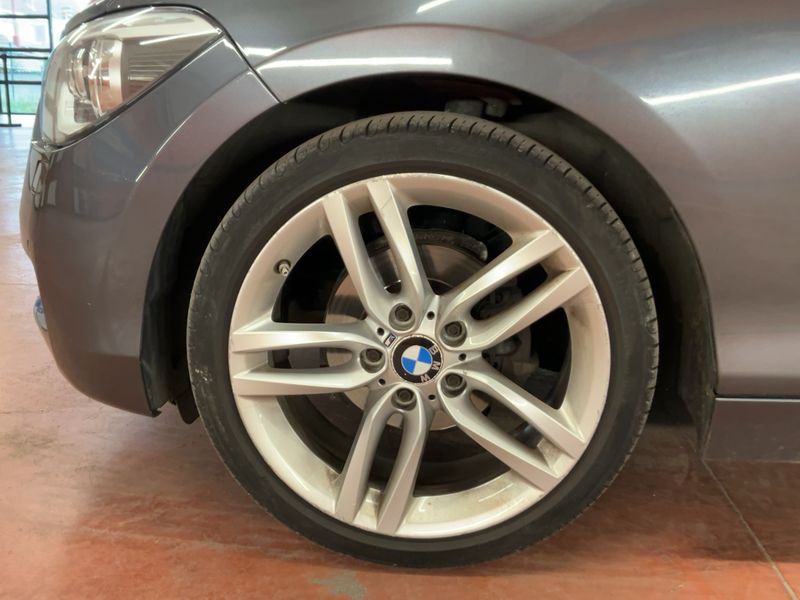BMW 1er 116d Premiere 2014 – снимка на щета 3