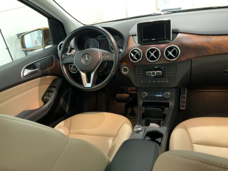 Mercedes-Benz B-Klasse B 200 CDI Standard 2012 – снимка 18