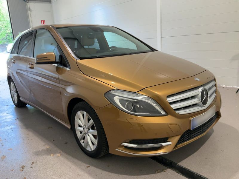 Mercedes-Benz B-Klasse B 200 CDI Standard 2012 – снимка 12