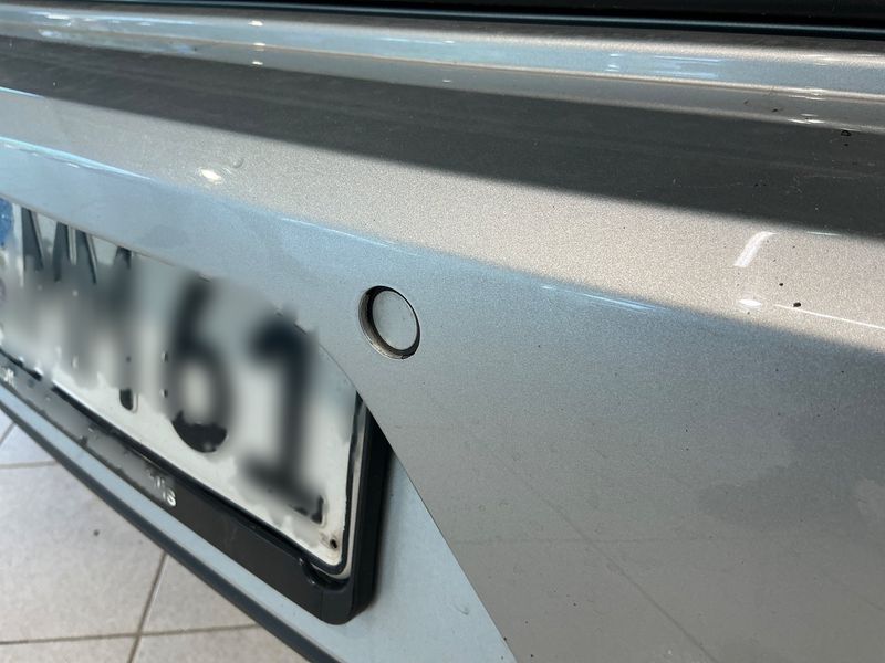 Volkswagen Golf VII 2.0 TDI Lounge BlueMotion Tech 2015 – снимка 30