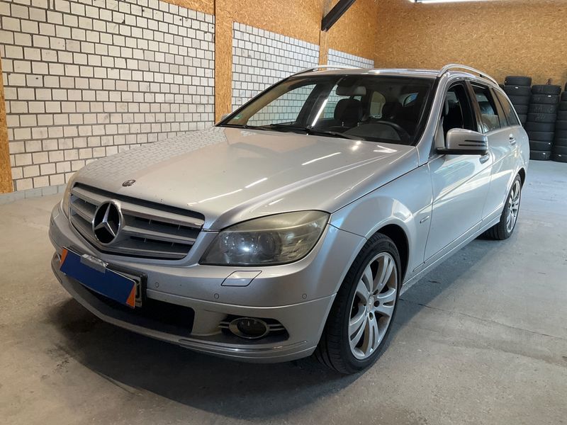 Mercedes-Benz C-Klasse C 220 CDI T Avantgarde 2009 – снимка 1