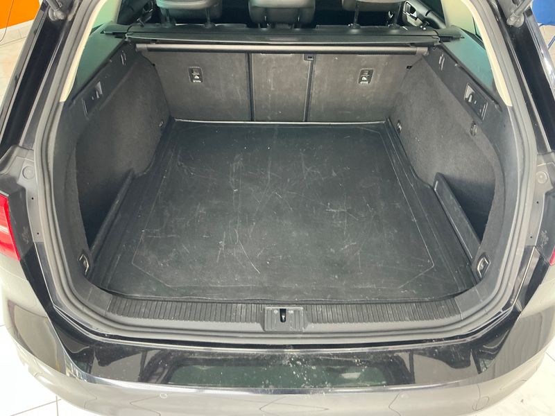 Volkswagen Passat 2.0 TDI Highline 4Motion BlueMotion Tech 2015 – снимка 36