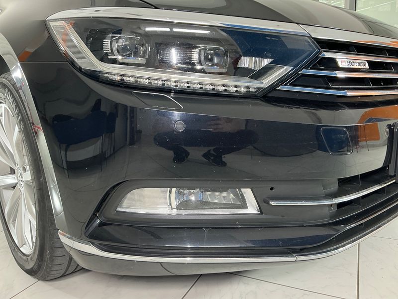Volkswagen Passat 2.0 TDI Highline 4Motion BlueMotion Tech 2015 – снимка 62