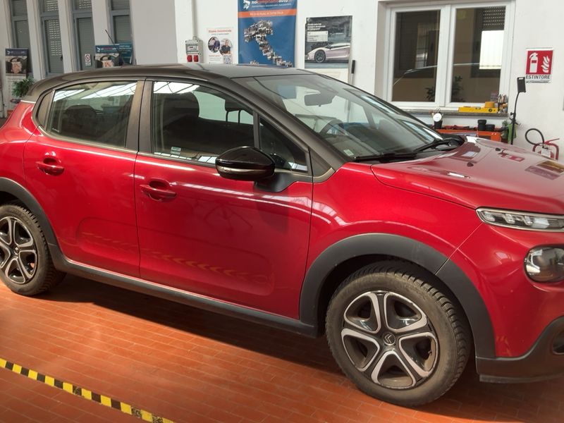 Citroen C3 1.2 PureTech Feel 2018 – снимка 12