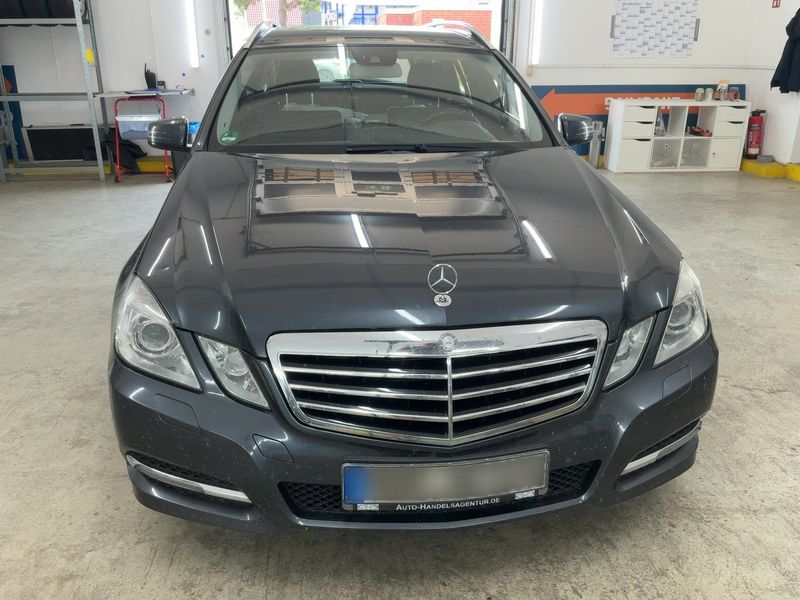 Mercedes-Benz E-Klasse E 220 CDI T BlueEfficiency Avantgarde 2011 – снимка 9