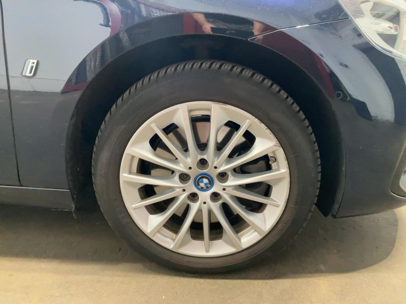 BMW 2er 225xe Active Tourer Advantage 2018 – снимка 11