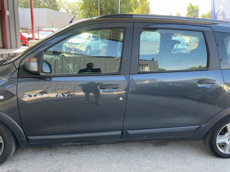 Dacia Lodgy 1.5 Blue dCi Stepway 2020 – снимка 4