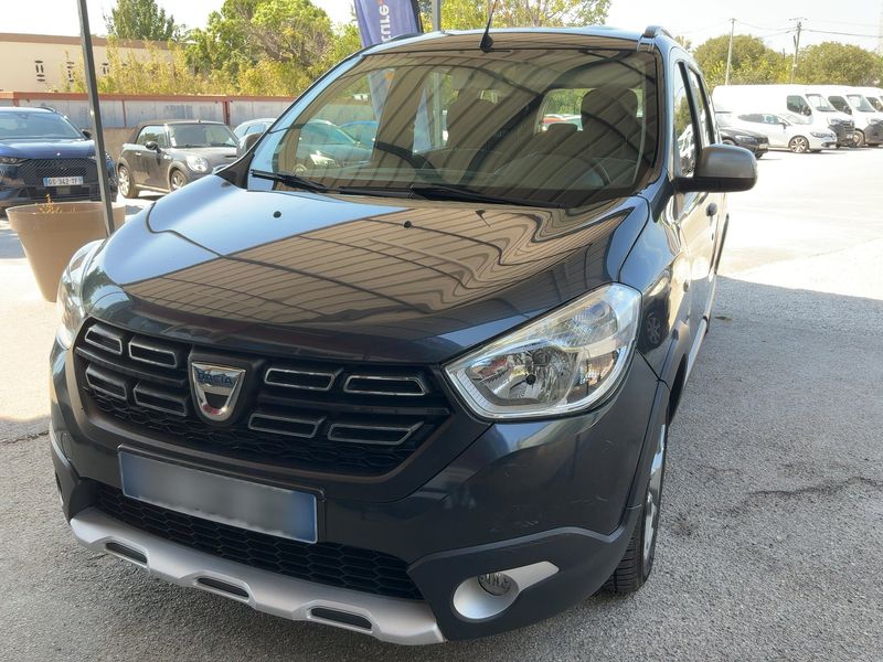 Dacia Lodgy 1.5 Blue dCi Stepway 2020 – снимка 1