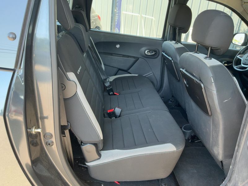 Dacia Lodgy 1.5 Blue dCi Stepway 2020 – снимка 19