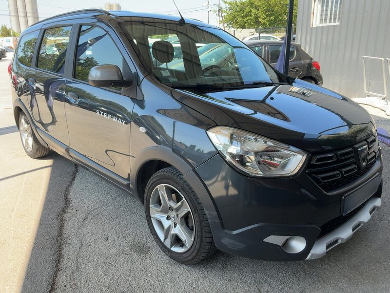 Dacia Lodgy 1.5 Blue dCi Stepway 2020 – снимка 12