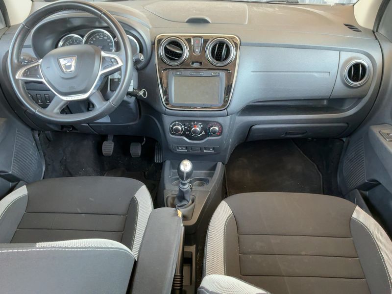 Dacia Lodgy 1.5 Blue dCi Stepway 2020 – снимка 17