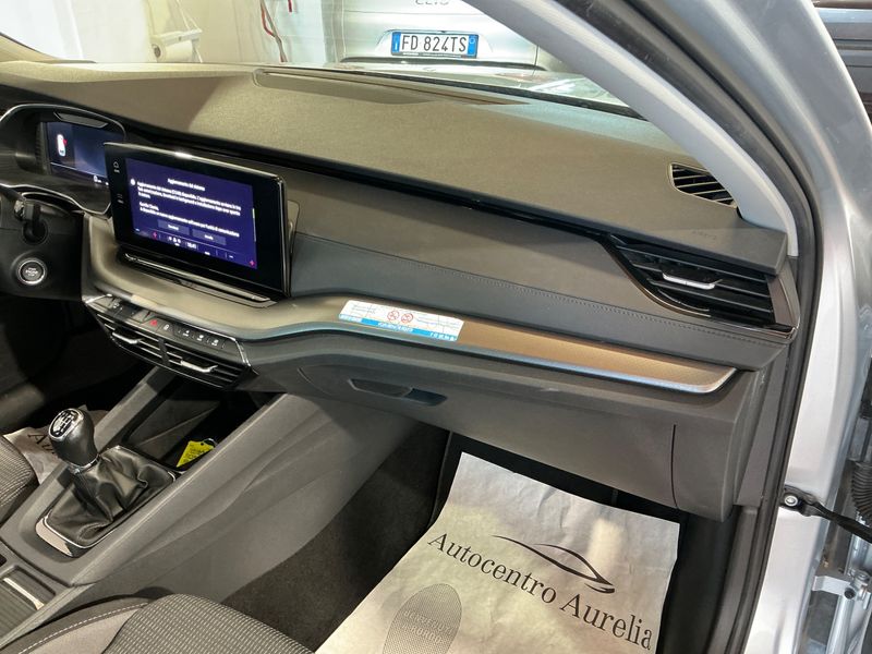 Skoda Octavia 2.0 TDI Executive 2023 – снимка 27