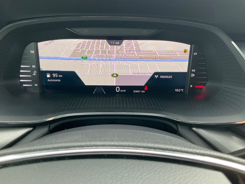 Skoda Octavia 2.0 TDI Executive 2023 – снимка 18