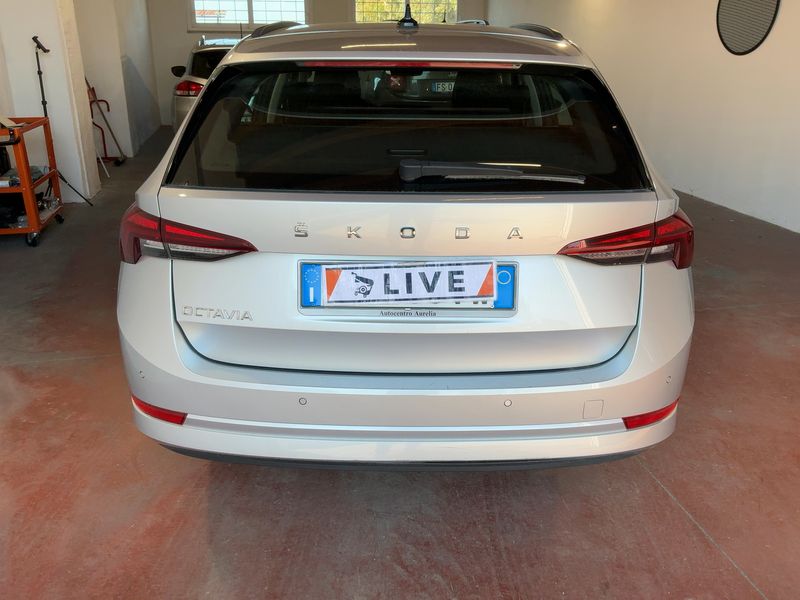 Skoda Octavia 2.0 TDI Executive 2023 – снимка 7