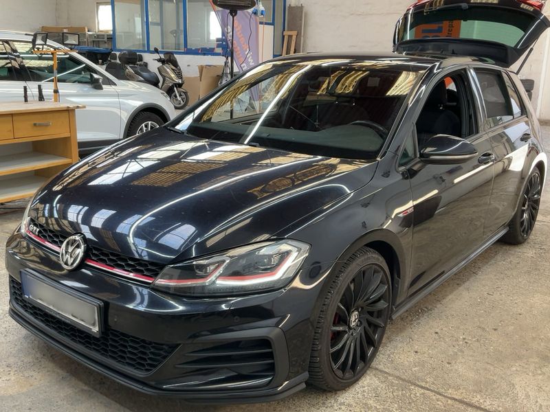 Volkswagen Golf VII 2.0 TSI GTI BlueMotion Tech 2017 – снимка 1