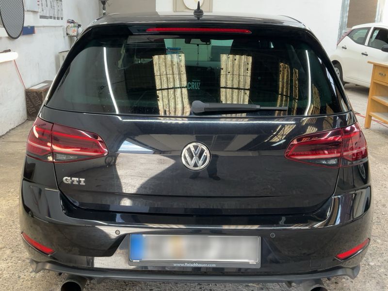 Volkswagen Golf VII 2.0 TSI GTI BlueMotion Tech 2017 – снимка 7