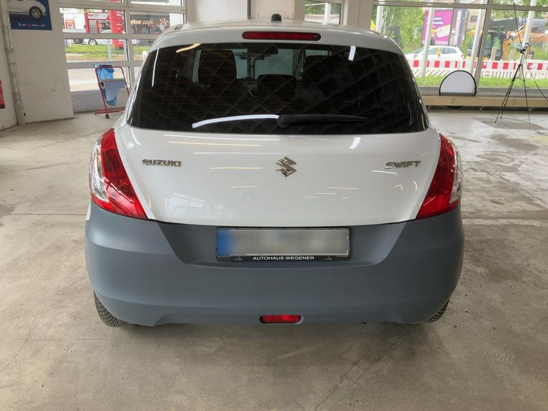 Suzuki Swift 1.2 Club 2015 – снимка 7