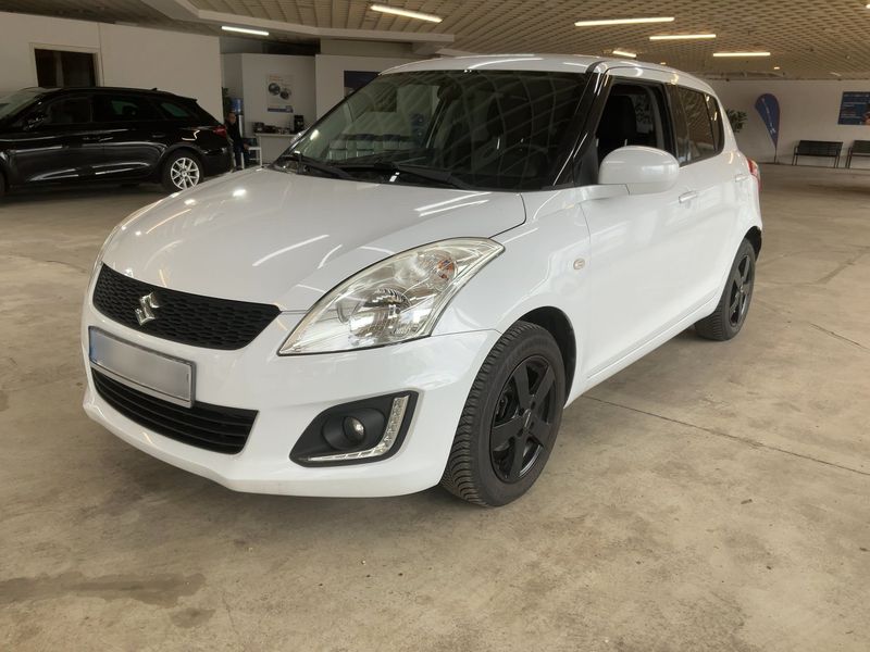 Suzuki Swift 1.2 Club 2015 – снимка 1