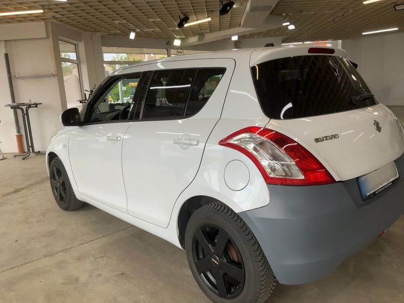 Suzuki Swift 1.2 Club 2015 – снимка 6