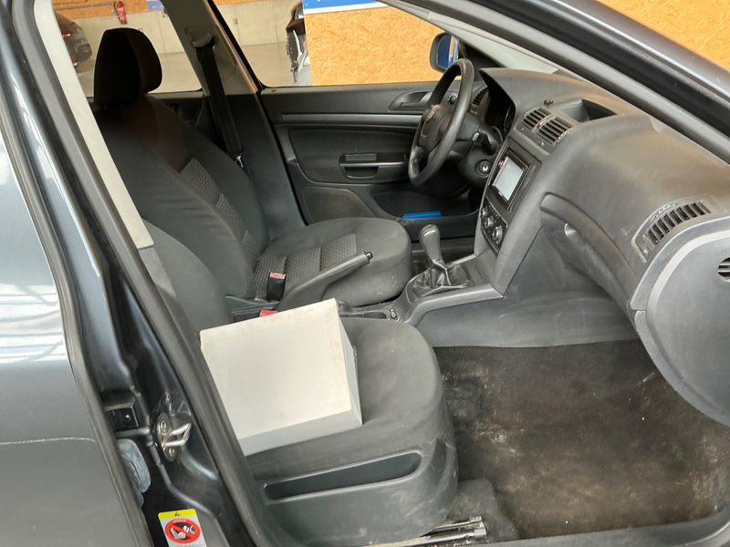 Skoda Octavia 1.2 TSI Classic 2012 – снимка 3