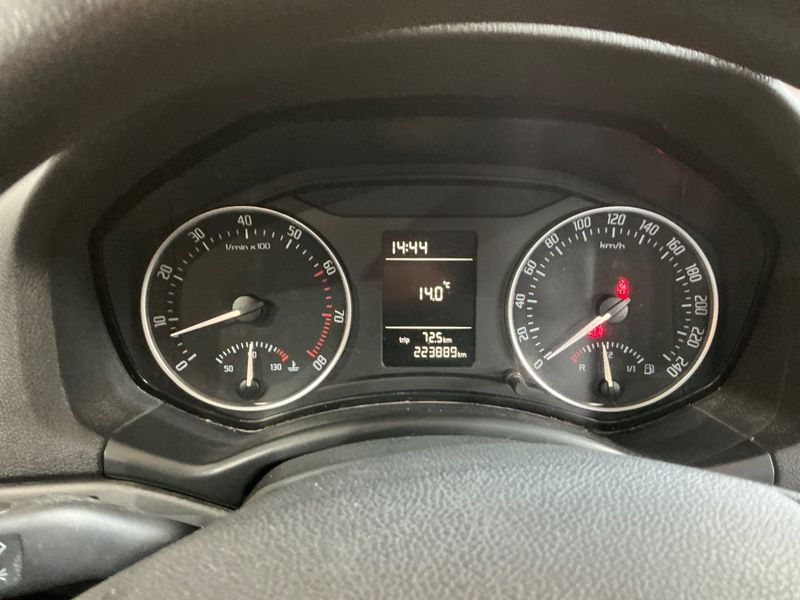 Skoda Octavia 1.2 TSI Classic 2012 – снимка 4