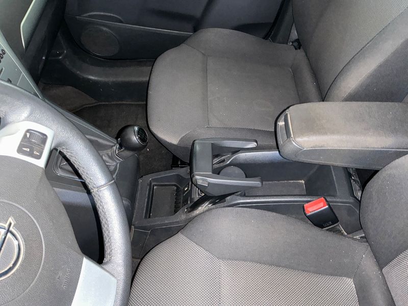 Opel Zafira 1.8 Family 2014 – снимка 26