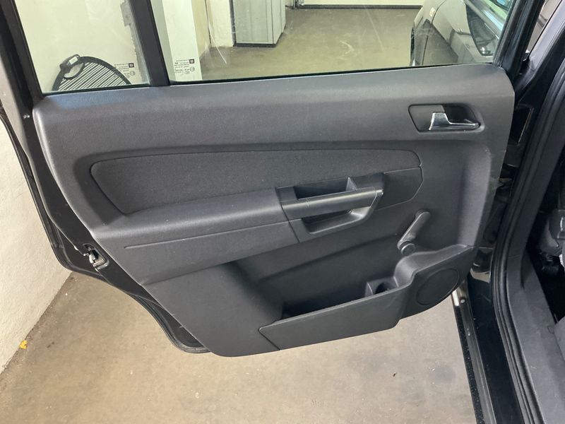 Opel Zafira 1.8 Family 2014 – снимка 27