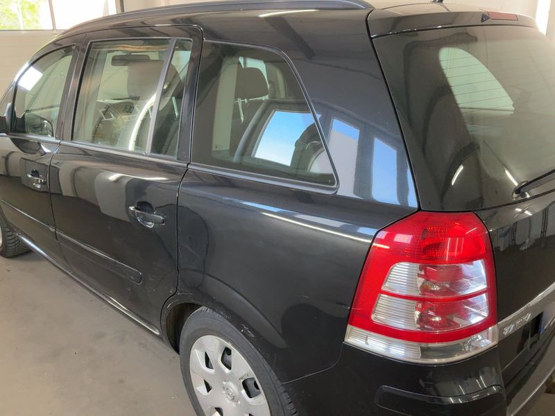 Opel Zafira 1.8 Family 2014 – снимка 6