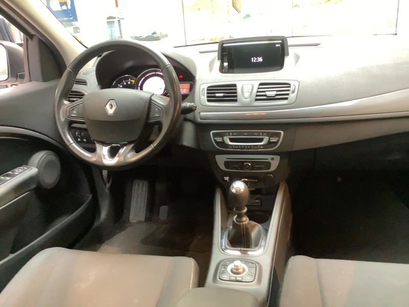 Renault Megane 1.2 Limited 2016 – снимка 17