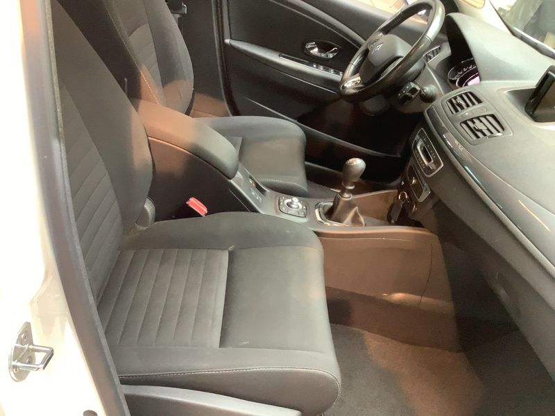 Renault Megane 1.2 Limited 2016 – снимка 16