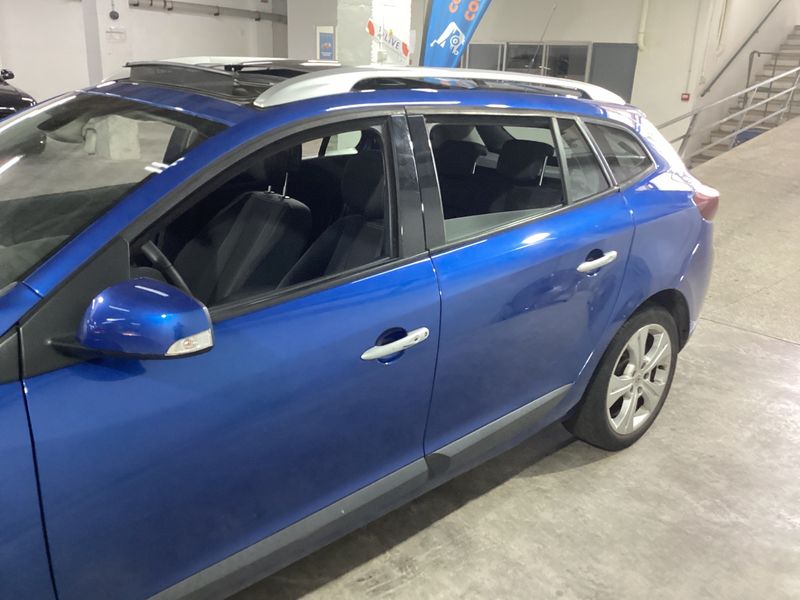 Renault Megane 1.5 dCi Dynamique 2011 – снимка 4