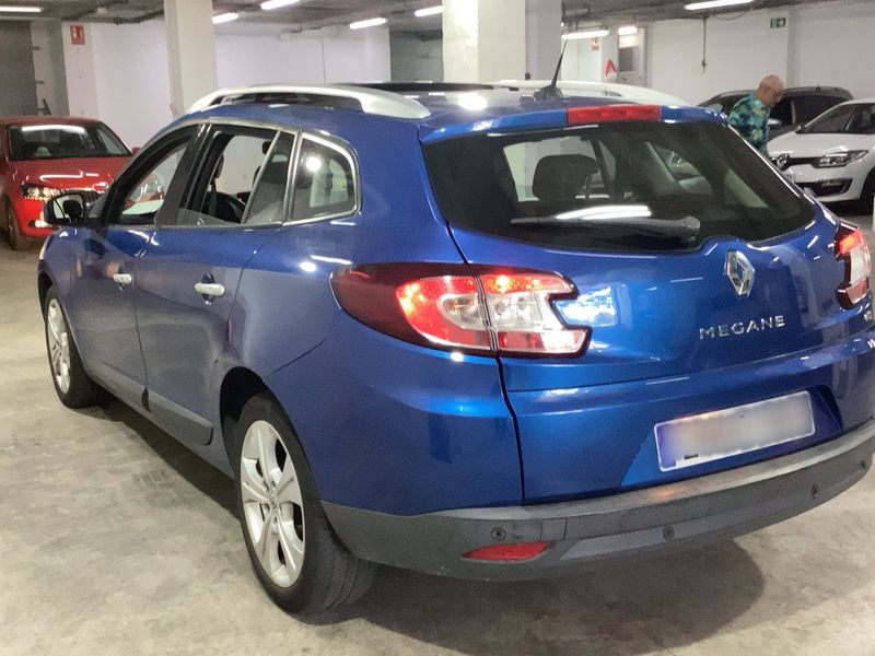 Renault Megane 1.5 dCi Dynamique 2011 – снимка 6
