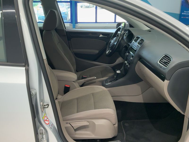 Volkswagen Golf VI 1.4 TSI Comfortline 2009 – снимка 17