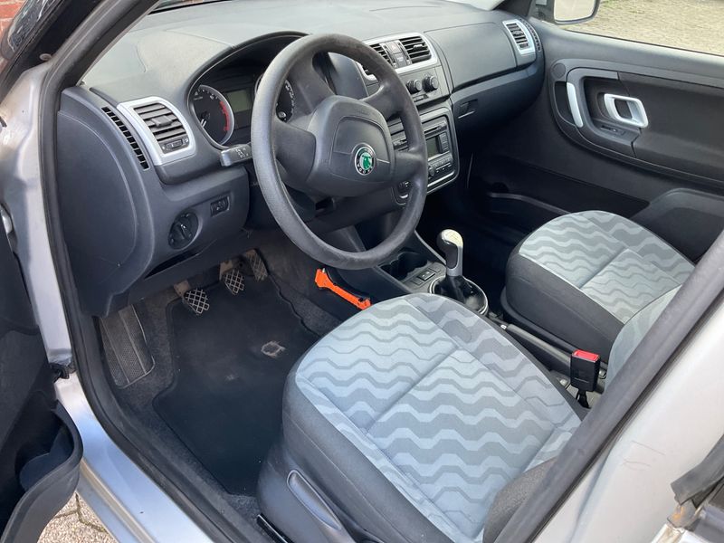 Skoda Fabia 1.4 TDI Greenline 2009 – снимка 3