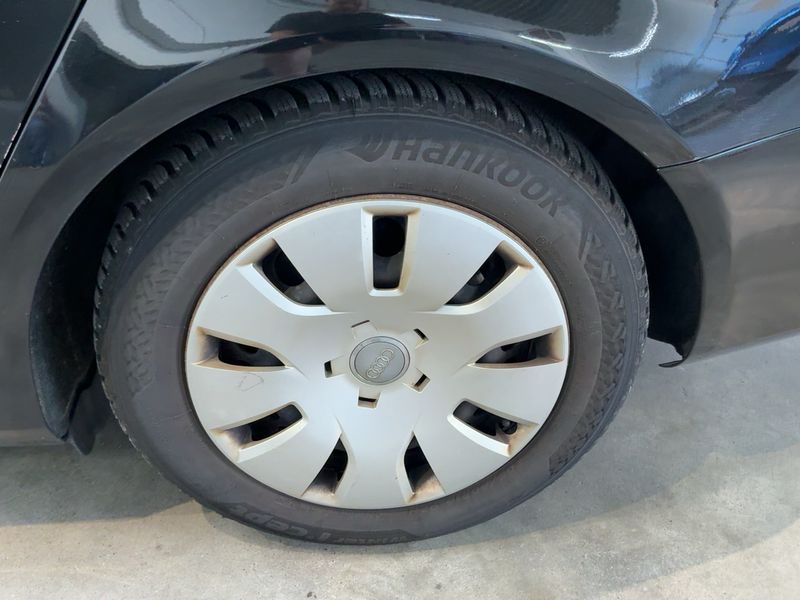 Audi A4 2.0 TDI ultra Attraction 2014 – снимка 17