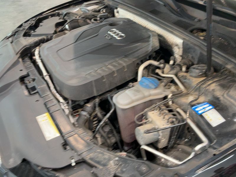 Audi A4 2.0 TDI ultra Attraction 2014 – снимка 22