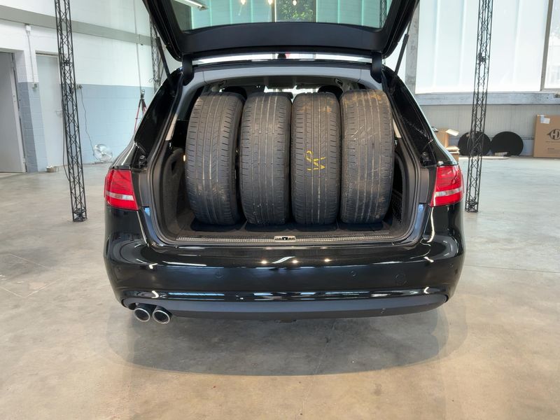 Audi A4 2.0 TDI ultra Attraction 2014 – снимка 10