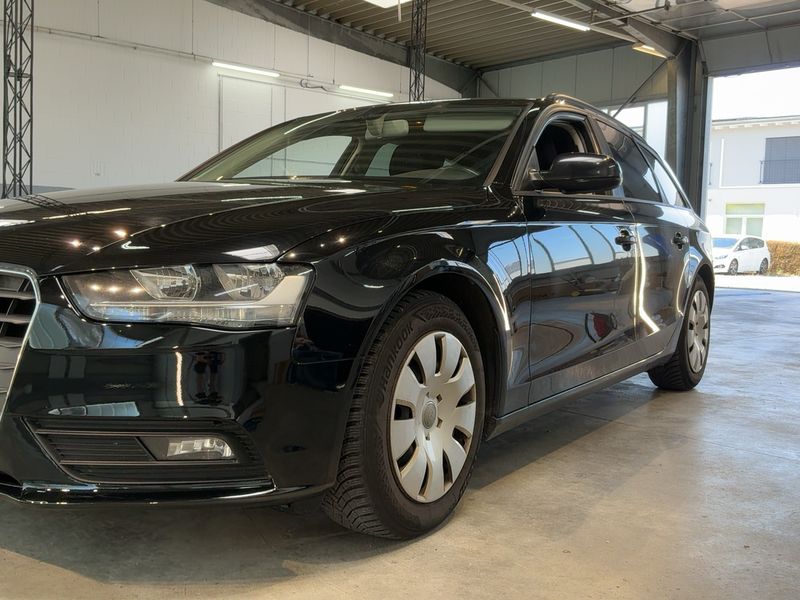 Audi A4 2.0 TDI ultra Attraction 2014 – снимка 2