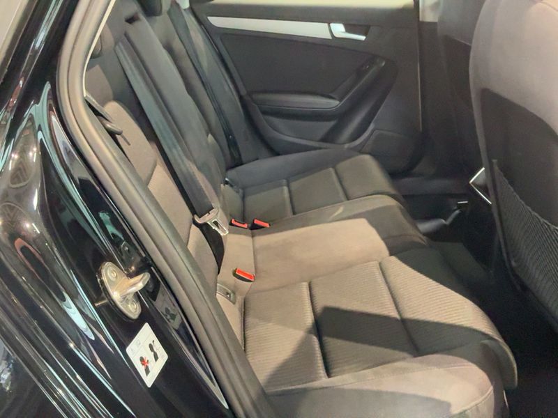 Audi A4 2.0 TDI ultra Attraction 2014 – снимка 14