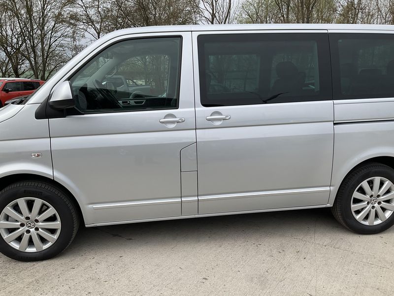 Volkswagen T5 Multivan 2.0 TDI Highline 2015 – снимка 4