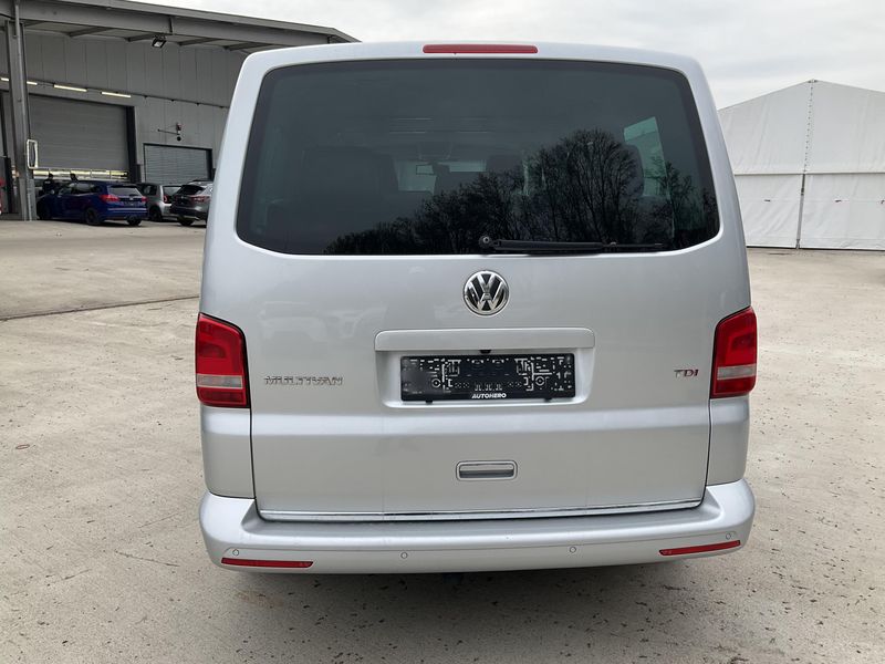 Volkswagen T5 Multivan 2.0 TDI Highline 2015 – снимка 7