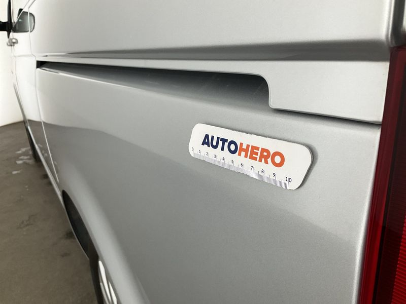 Volkswagen T5 Multivan 2.0 TDI Highline 2015 – снимка 45