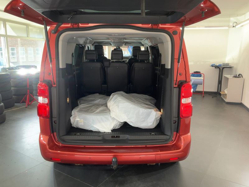 Citroen Jumpy 2.0 Blue-HDi Shine M 2017 – снимка 16