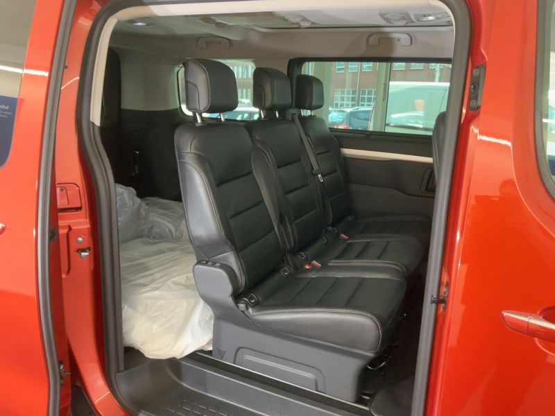 Citroen Jumpy 2.0 Blue-HDi Shine M 2017 – снимка 20