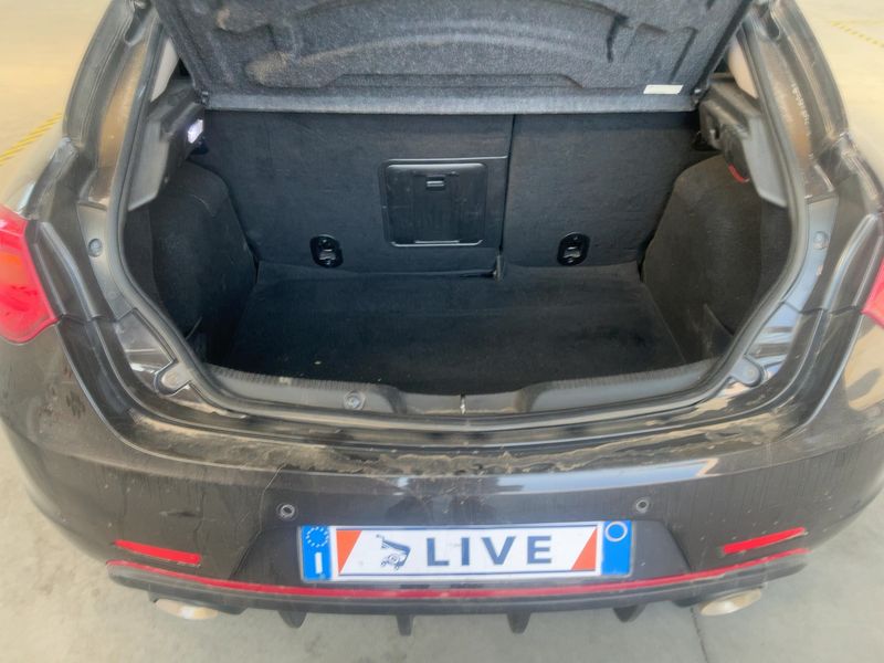 Alfa Romeo Giulietta 2.0 JTDM Super 2017 – снимка 15