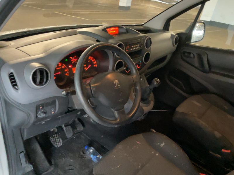Peugeot Partner 1.6 Blue-HDi L1 Pro 2017 – снимка 17